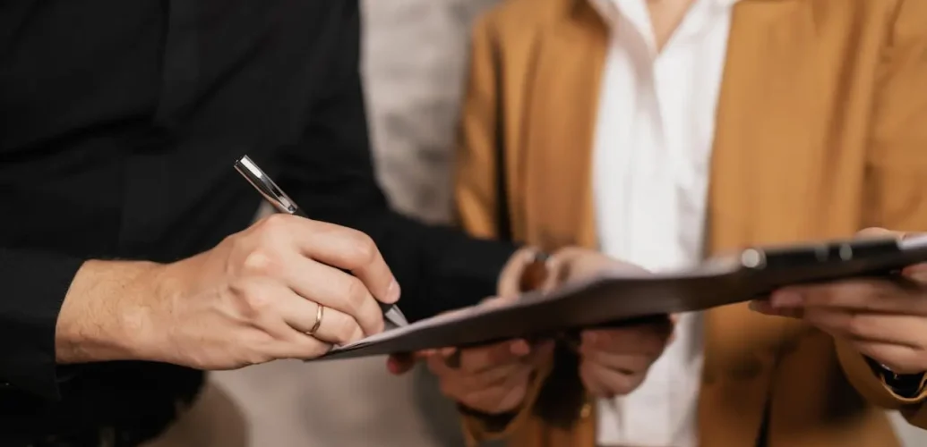 Legal Due Diligence dalam Perdagangan Internasional Modern Efektif