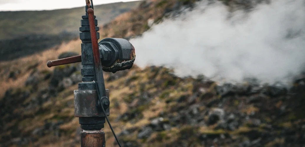 Meningkatkan Kompetensi Energi Panas Bumi melalui Pendidikan