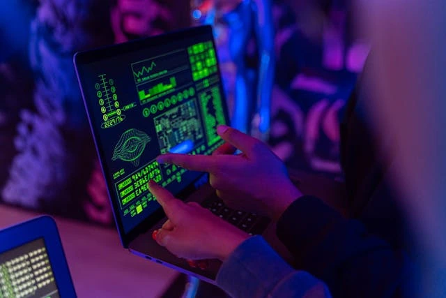 Evaluasi Sistem Komputerisasi melalui EDP Audit