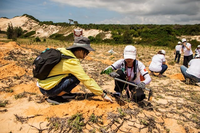 Teknik Rekonturing Lereng dan Drainase Cegah Erosi Parah