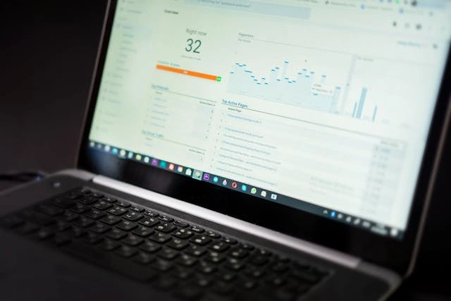 Fungsi Agregat dalam Oracle SQL Database